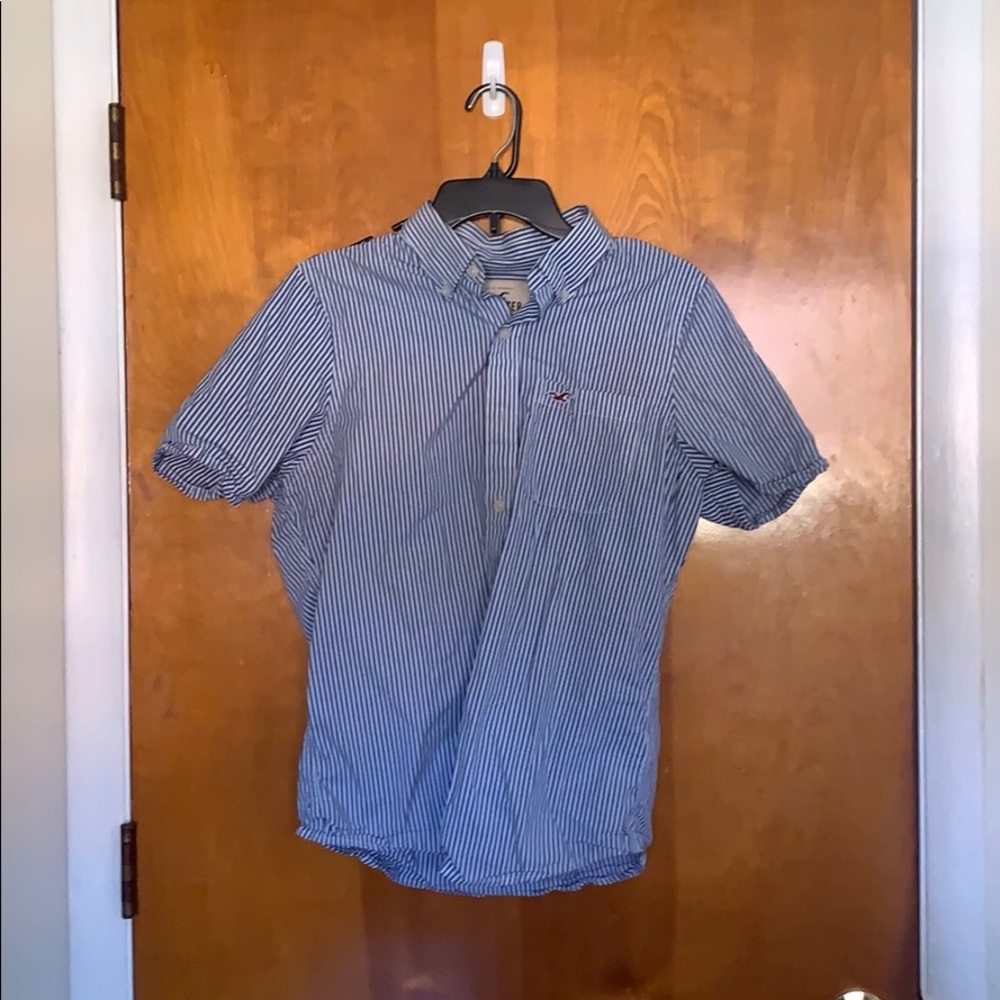 Men’s Hollister Blue Striped button up